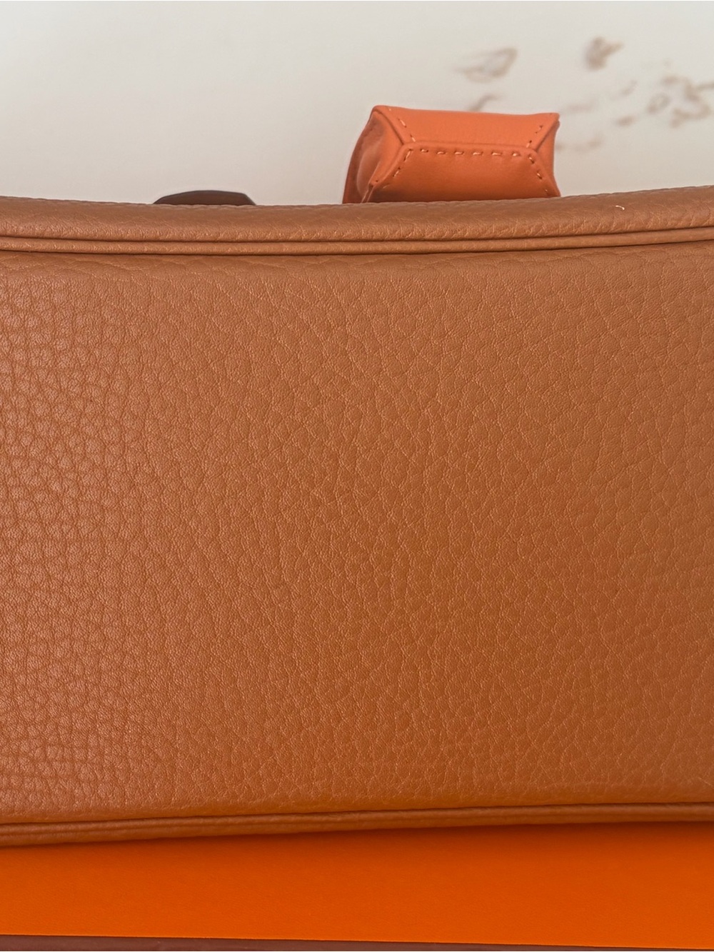 Hermes Birkin Gold Fjord Leather with Gold hardware - Picture 7 of 17